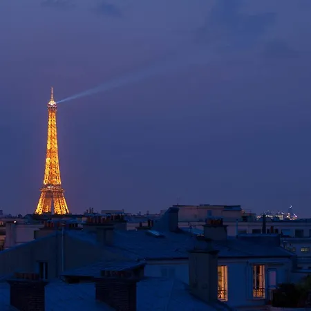 Pensión Eiffel Tower View Terrace Saint Germain Des Pres 4*